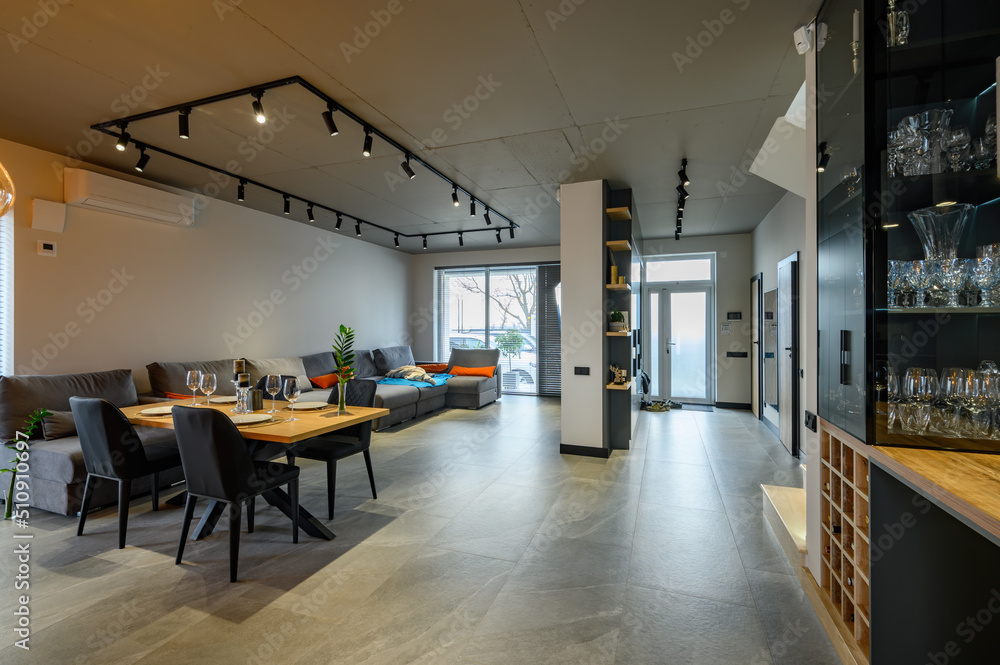 AdobeStock_510910697_Preview